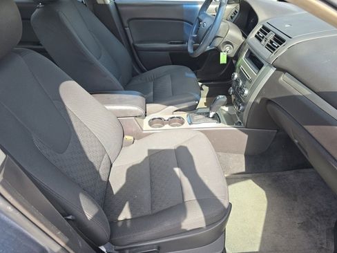Used 2011 Ford Fusion SE w/ 201A Rapid Spec Order Code image 19
