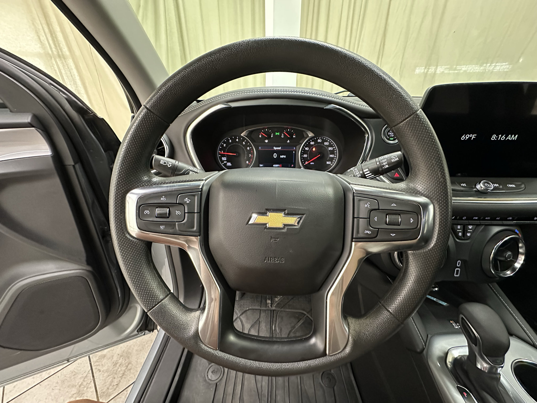 Certified 2024 Chevrolet Blazer LT w/ Convenience Package FWD image 28