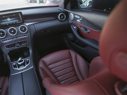 Used 2021 Mercedes-Benz C 300 Sedan image 36