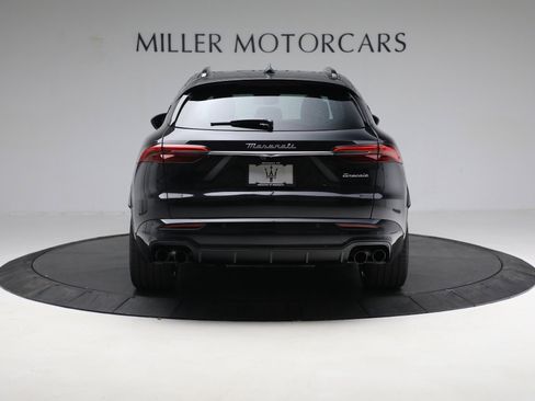 Certified 2023 Maserati Grecale Modena image 6