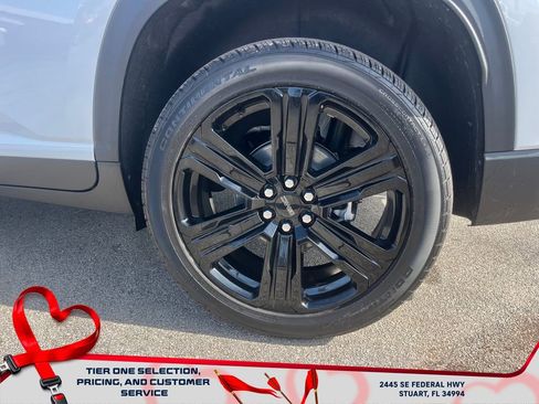 New 2026 GMC Acadia Elevation w/ Black Edition image 9