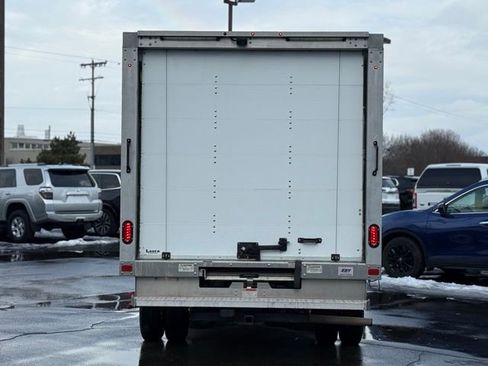 Used 2019 Ford Transit 350 156 DRW image 31