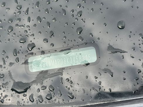 Used 2019 Subaru Ascent Limited image 8