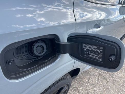 New 2026 Volvo XC60 B5 Ultra w/ Protection Package Premier AWD/4WD image 12