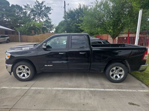Used 2020 RAM 1500 Big Horn AWD/4WD image 2