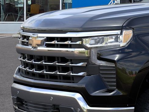 New 2026 Chevrolet Silverado 1500 LTZ w/ Z71 Off-Road Package AWD/4WD image 13