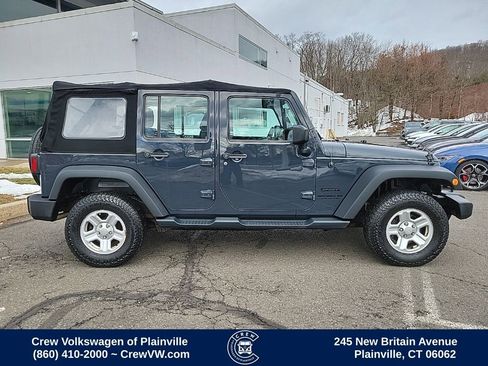 Used 2016 Jeep Wrangler Unlimited Sport AWD/4WD image 31
