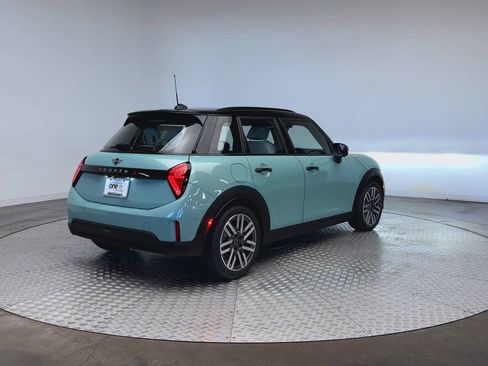 New 2026 MINI Cooper S FWD image 8