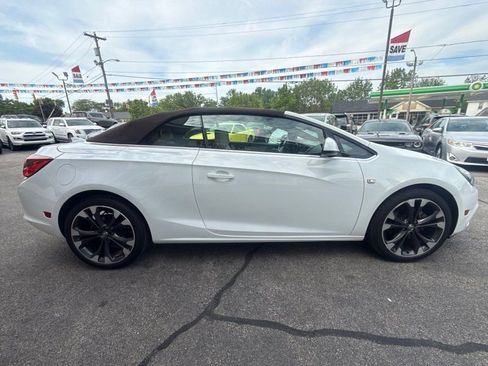 Used 2019 Buick Cascada Premium FWD image 8