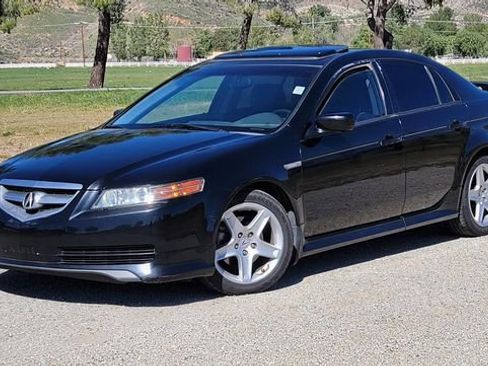 Used 2006 Acura TL w/ Navigation System image 2