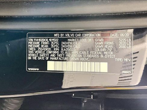 Used 2020 Volvo XC60 T5 Momentum w/ Premium Package image 36