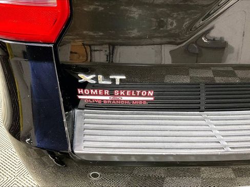 Used 2019 Ford Expedition XLT w/ Equipment Group 202A image 14