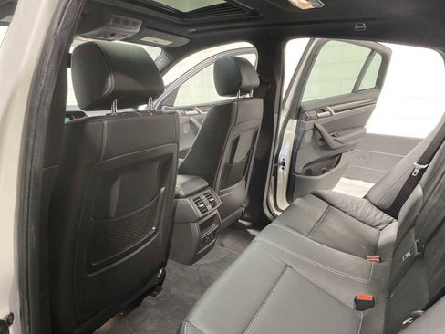 Used 2018 BMW X4 xDrive28i image 12