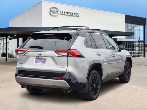 Used 2023 Toyota RAV4 XSE AWD/4WD image 5