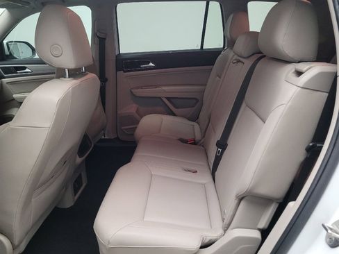 Used 2019 Volkswagen Atlas SE image 18