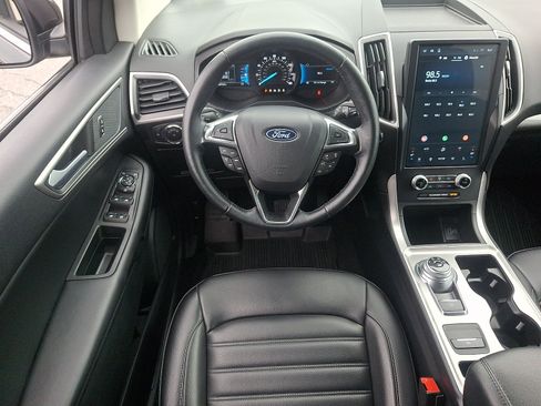 Used 2024 Ford Edge SEL w/ Convenience Package AWD/4WD image 11