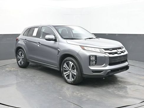 Used 2024 Mitsubishi Outlander Sport SE AWD/4WD image 9