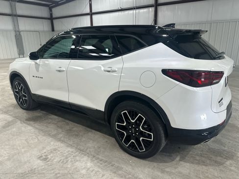 Used 2023 Chevrolet Blazer RS w/ Enhanced Convenience Package image 3