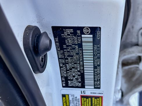 Used 2019 Toyota Camry LE image 26