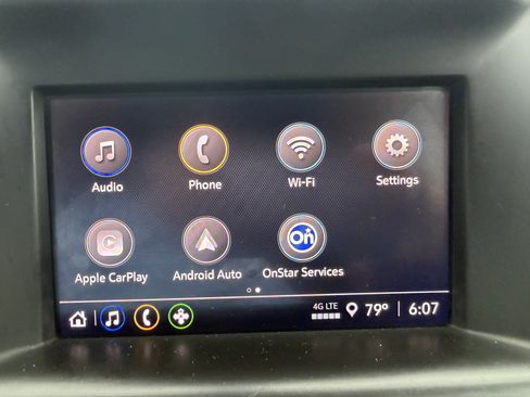 Used 2024 GMC Terrain SLE FWD image 16