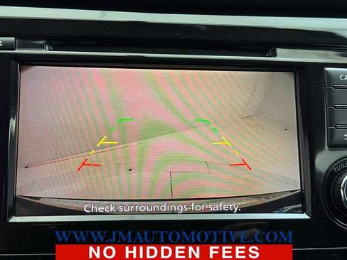 Used 2018 Nissan Rogue SV AWD/4WD image 29