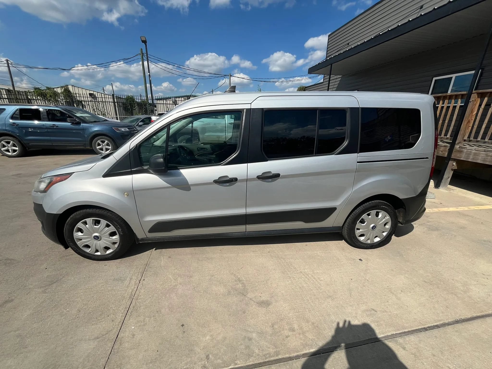 Used 2021 Ford Transit Connect XL FWD image 3