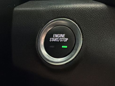 Used 2022 GMC Terrain AT4 w/ Tech Package AWD/4WD image 25