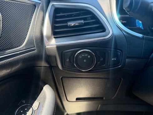 Used 2018 Ford Edge Sport w/ Equipment Group 401A AWD/4WD image 12