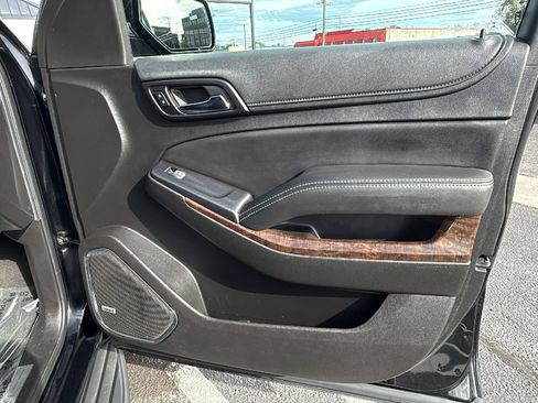 Used 2018 Chevrolet Tahoe LT AWD/4WD image 19