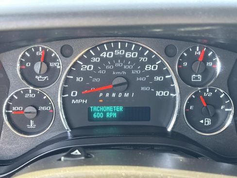 Used 2022 Chevrolet Express 2500 w/ Driver Convenience Package RWD image 21