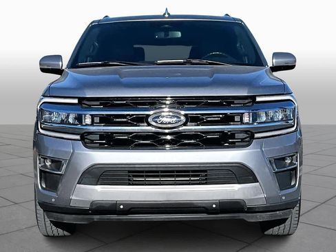 Used 2023 Ford Expedition Limited image 4