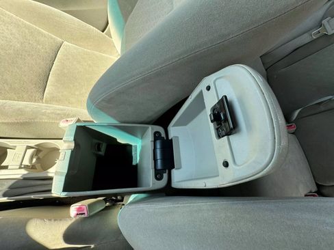 Used 2009 Toyota Corolla LE image 25