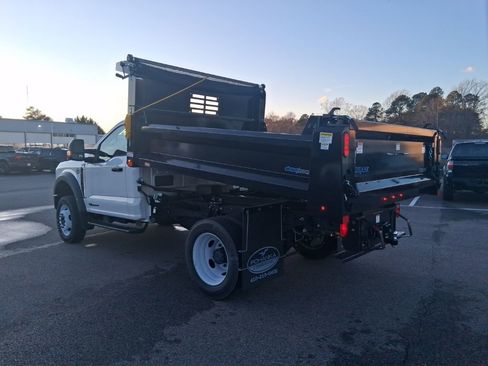 Used 2024 Ford F550 4x4 Regular Cab Super Duty image 7