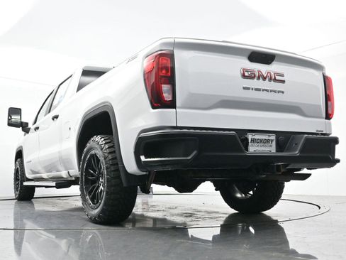 Used 2021 GMC Sierra 1500 4x4 Crew Cab w/ Sierra Value Package image 47