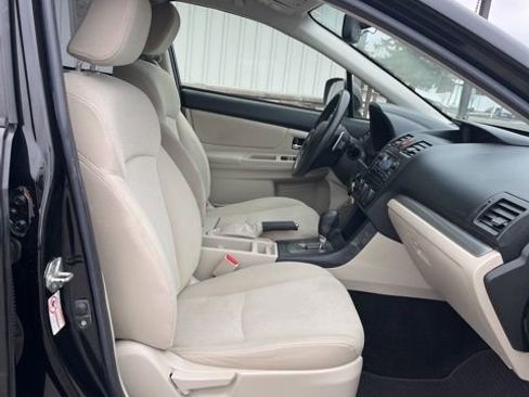 Used 2014 Subaru Crosstrek 2.0i Premium AWD/4WD image 34