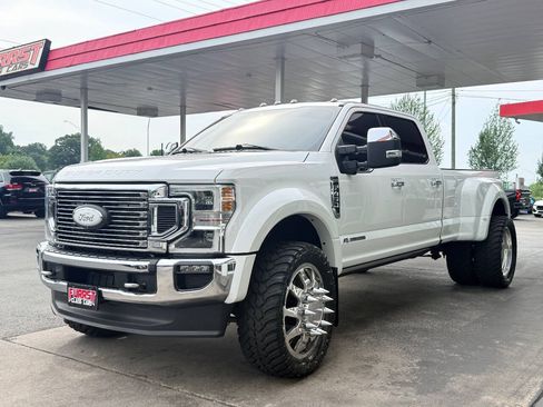Used 2022 Ford F450 King Ranch w/ King Ranch Ultimate Package AWD/4WD image 6