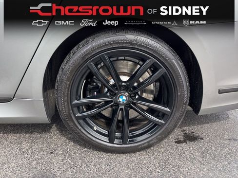 Used 2021 BMW 750i xDrive w/ Executive Package image 10