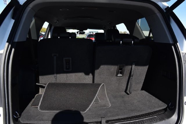 Used 2023 GMC Acadia SLT FWD image 29