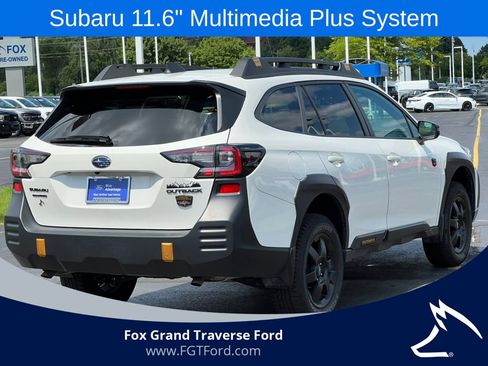 Used 2025 Subaru Outback Wilderness AWD/4WD image 8