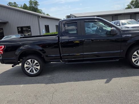 Used 2018 Ford F150 XL w/ Equipment Group 101A Mid AWD/4WD image 4