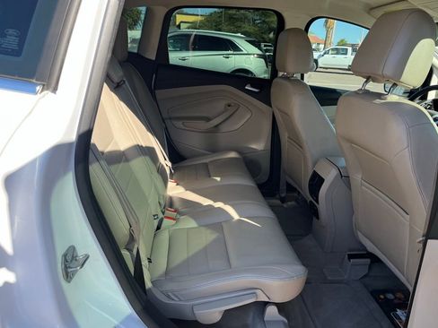 Used 2015 Ford C-MAX Energi SEL image 16