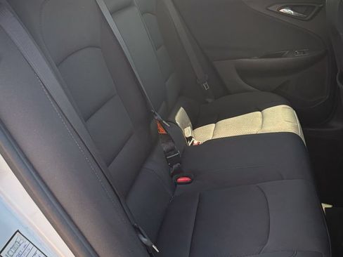 Used 2016 Chevrolet Malibu LT FWD image 23