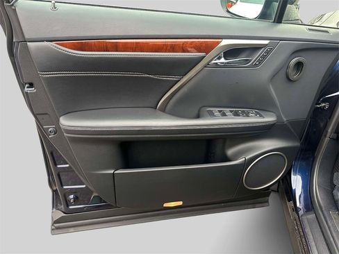 Used 2019 Lexus RX 350L AWD image 12