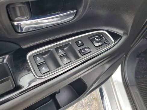 Used 2022 Mitsubishi Outlander GT AWD/4WD image 9