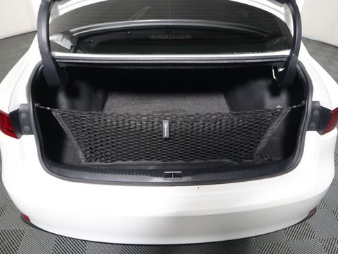 Used 2015 Lexus IS 250 RWD image 8