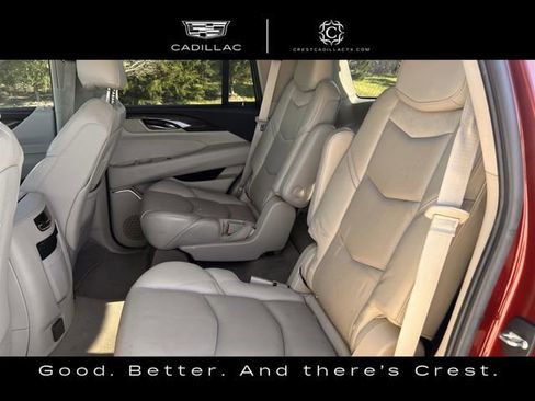Used 2020 Cadillac Escalade Premium Luxury image 29