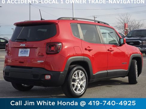 Used 2021 Jeep Renegade Latitude w/ Luxury Group I image 17
