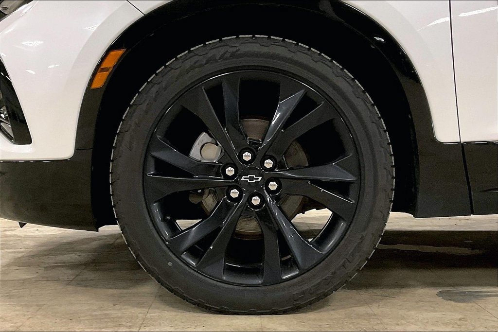 Used 2020 Chevrolet Blazer RS w/ LPO, Floor Liner Package AWD/4WD image 9