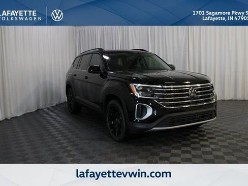 New 2026 Volkswagen Atlas SE AWD/4WD image 1