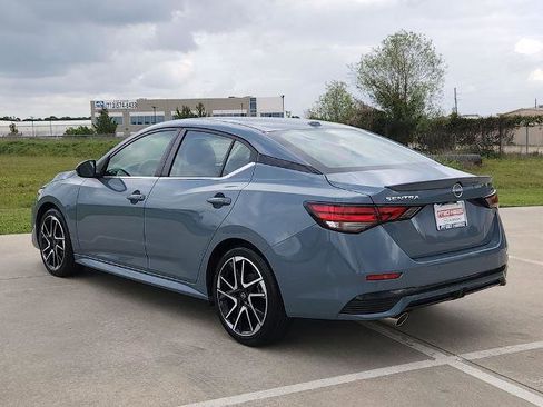 Certified 2024 Nissan Sentra SR FWD image 7